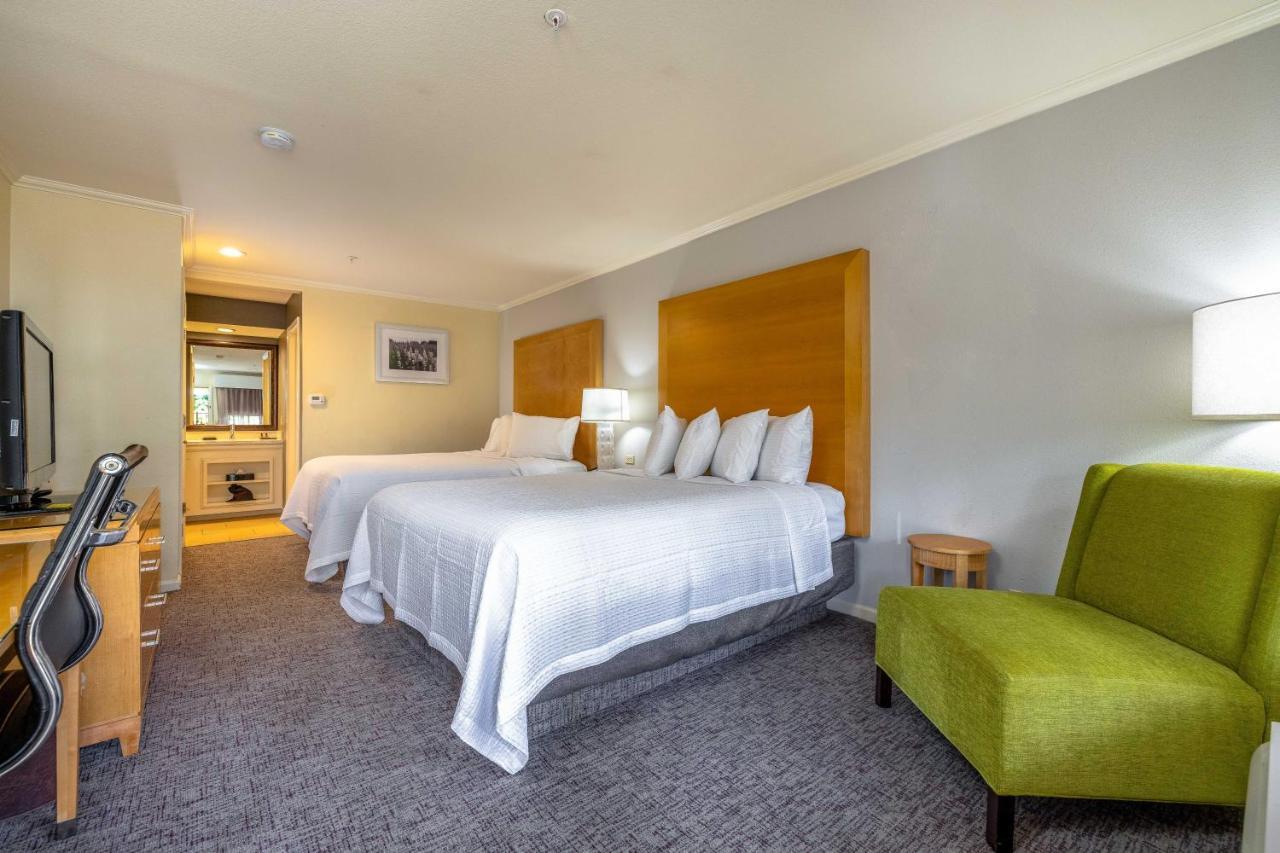 Best Western Plus Dixon Davis Exterior foto