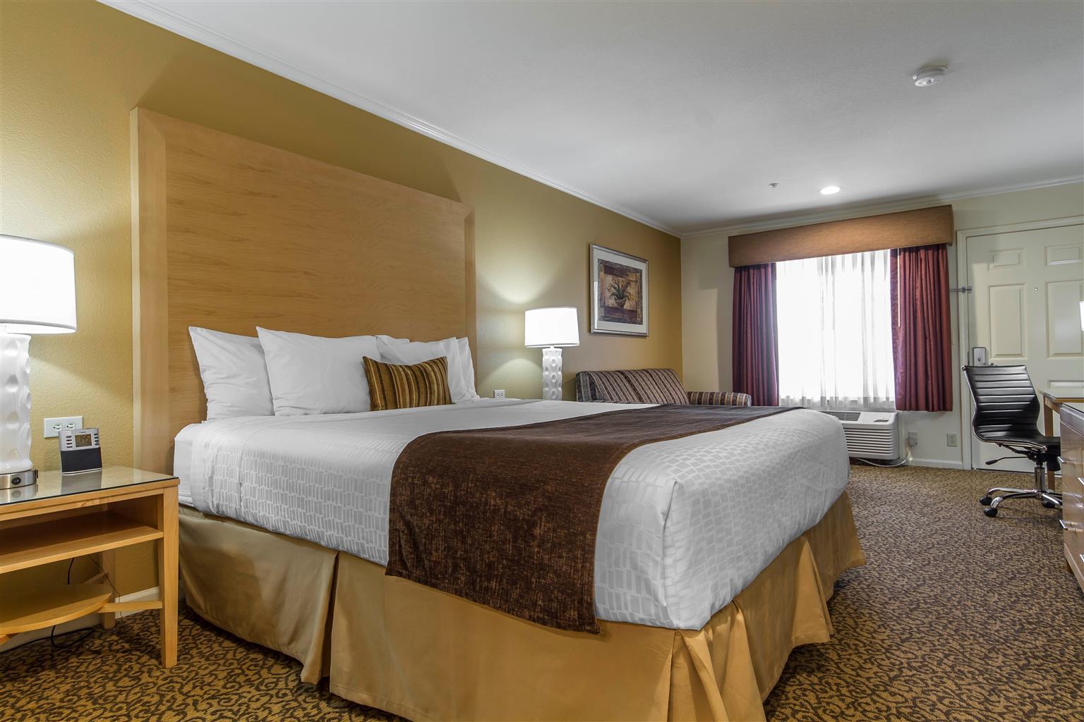 Best Western Plus Dixon Davis Exterior foto